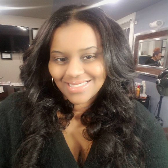 Meet your Posher, Syreta - Picture 2 of 7